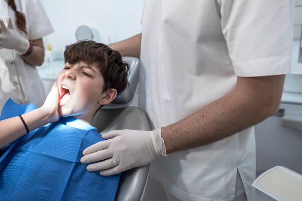 Best Pediatric Emergency Dentist in Orosi, CA